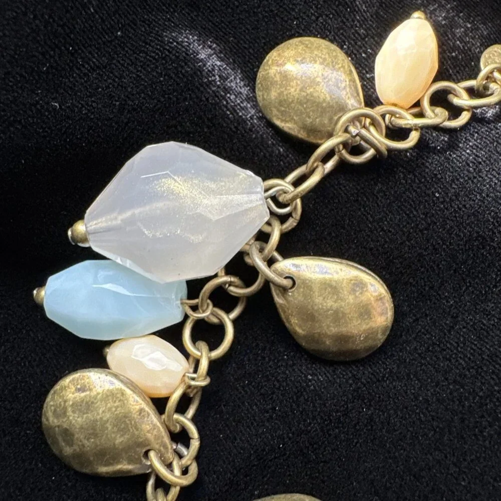 Premier Designs Beaded Charm Bracelet Blue Cream Dark Goldtone 8.5